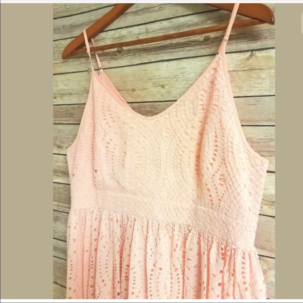 DEVLIN SELMA, Party Dress | Blush Size Large - Picture 4 of 7